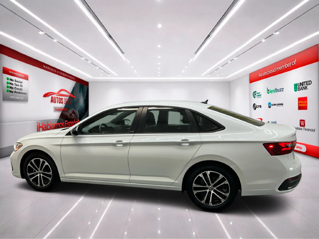 Used 2024 Volkswagen Jetta Sport FWD image 4