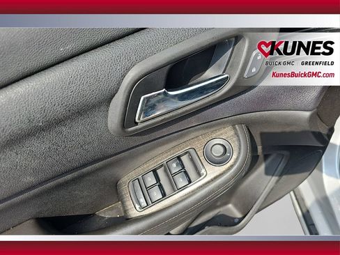 Used 2014 Chevrolet Malibu LT FWD image 12