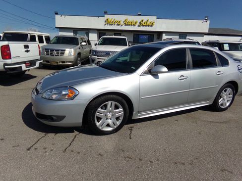 Used 2011 Chevrolet Impala LT w/ Luxury Edition Package image 52