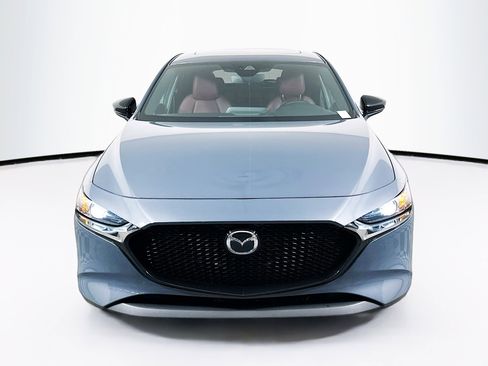 Used 2023 MAZDA MAZDA3 s FWD image 2