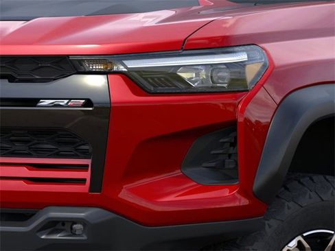 New 2026 Chevrolet Colorado ZR2 w/ Technology Package image 10