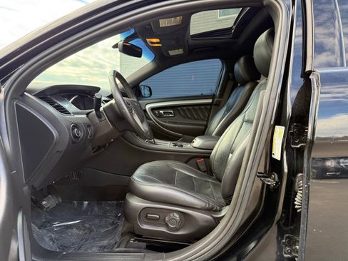 Used 2018 Ford Taurus SEL w/ Equipment Group 201A image 16