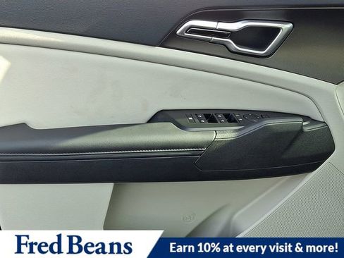 New 2026 Kia Sportage EX image 8