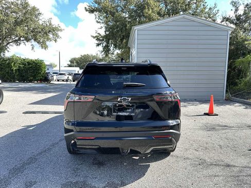 Certified 2025 Chevrolet Equinox RS w/ Safety and Technology Package AWD/4WD image 5
