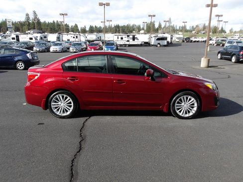 Used 2012 Subaru Impreza 2.0i Premium image 6