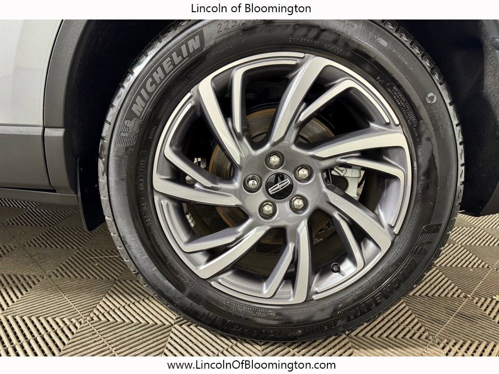 Used 2023 Lincoln Corsair AWD w/ Equipment Group 101A image 22