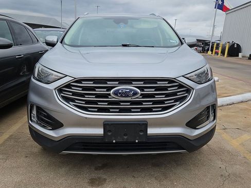 Used 2022 Ford Edge SEL w/ Convenience Package image 2