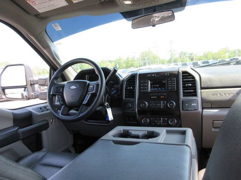 Used 2019 Ford F350 XL w/ STX Appearance Package AWD/4WD image 23
