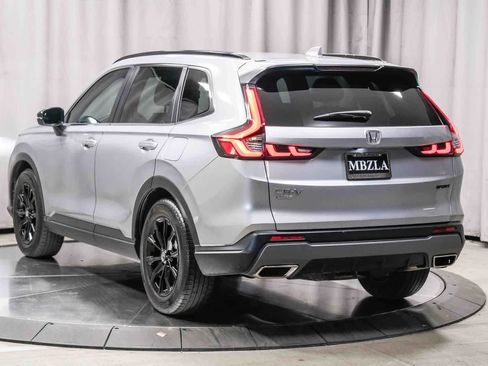 Used 2025 Honda CR-V Sport image 2