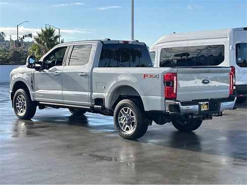 New 2026 Ford F250 Lariat w/ Lariat Ultimate Package image 4