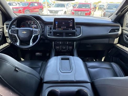 Used 2021 Chevrolet Tahoe LT w/ LT Signature Package image 20