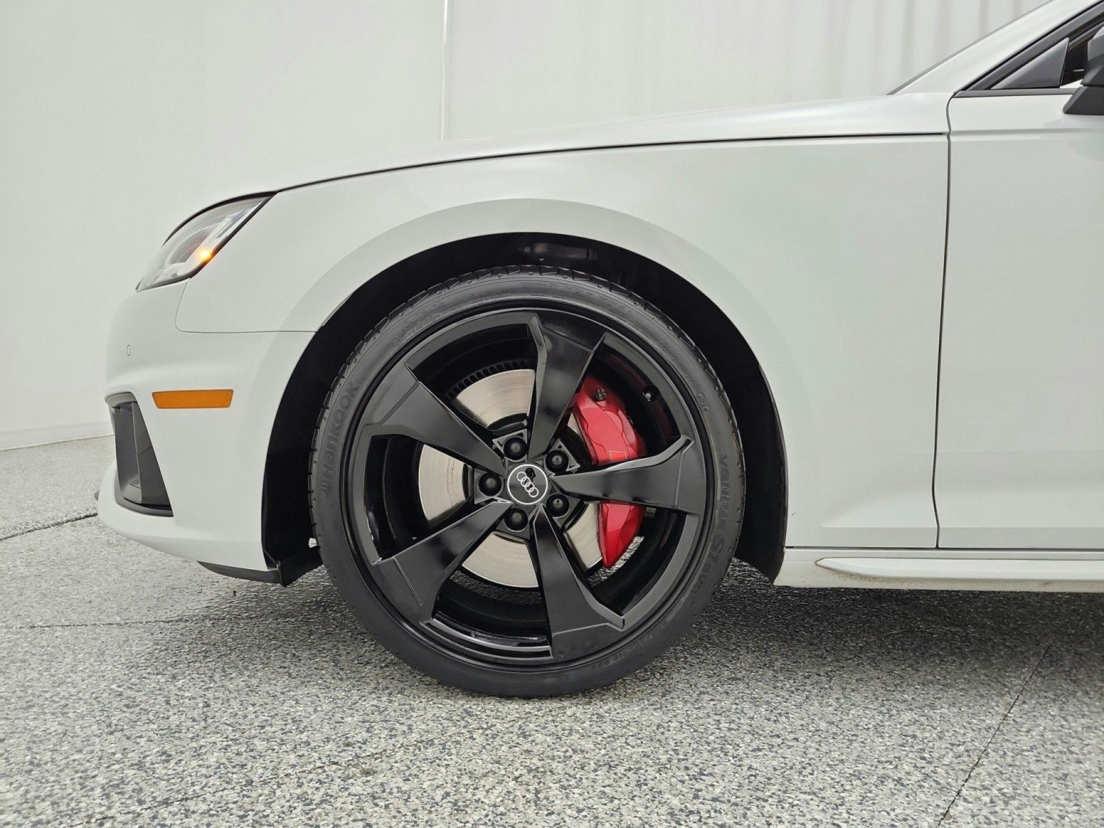 Used 2019 Audi S4 Premium Plus w/ Premium Plus Package AWD/4WD image 18