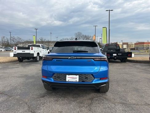 New 2026 Chevrolet Equinox EV RS image 4