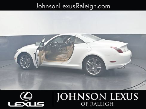 Used 2008 Lexus SC 430 Convertible w/ Preferred Accessory Pkg RWD image 26