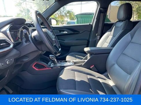 Used 2023 Chevrolet TrailBlazer RS FWD image 6