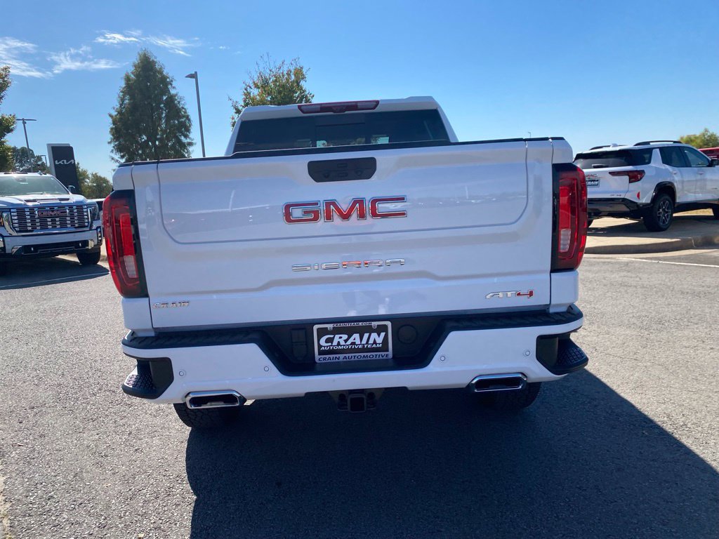 New 2026 GMC Sierra 1500 AT4 w/ AT4 Premium Package AWD/4WD image 8