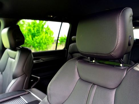 New 2026 Jeep Grand Wagoneer L 2WD image 8