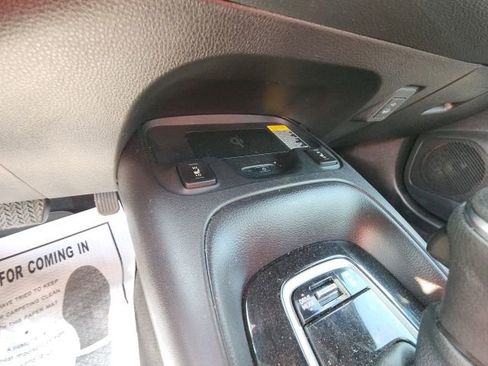 Certified 2025 Toyota Corolla XSE FWD image 31