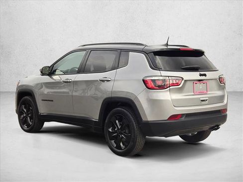 Used 2020 Jeep Compass Latitude image 8