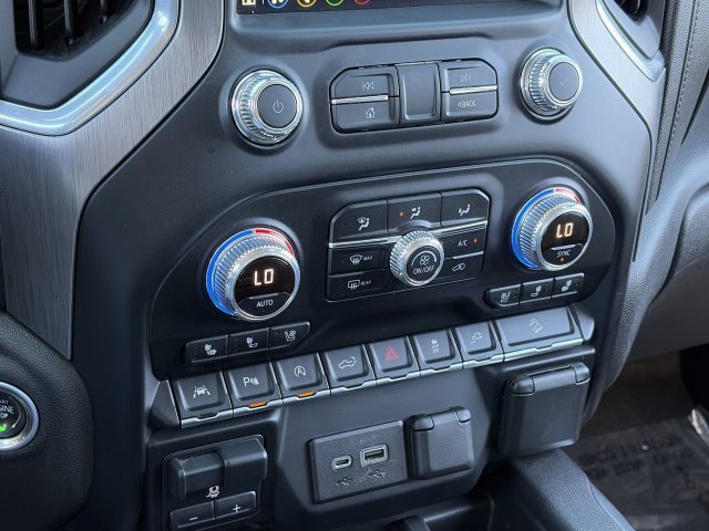 Used 2020 GMC Sierra 1500 Denali w/ Technology Package AWD/4WD image 29