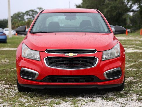 Used 2015 Chevrolet Cruze L FWD image 17
