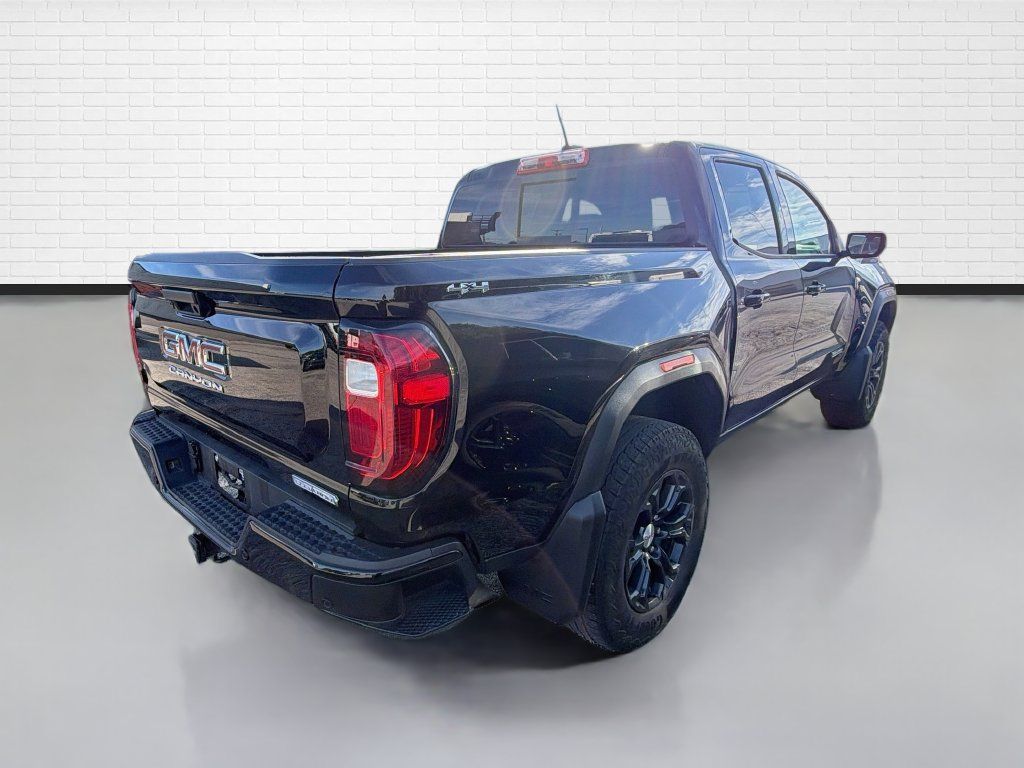 Used 2023 GMC Canyon Elevation w/ Elevation Premium Package AWD/4WD image 8