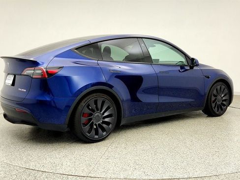Used 2023 Tesla Model Y Performance AWD/4WD image 5