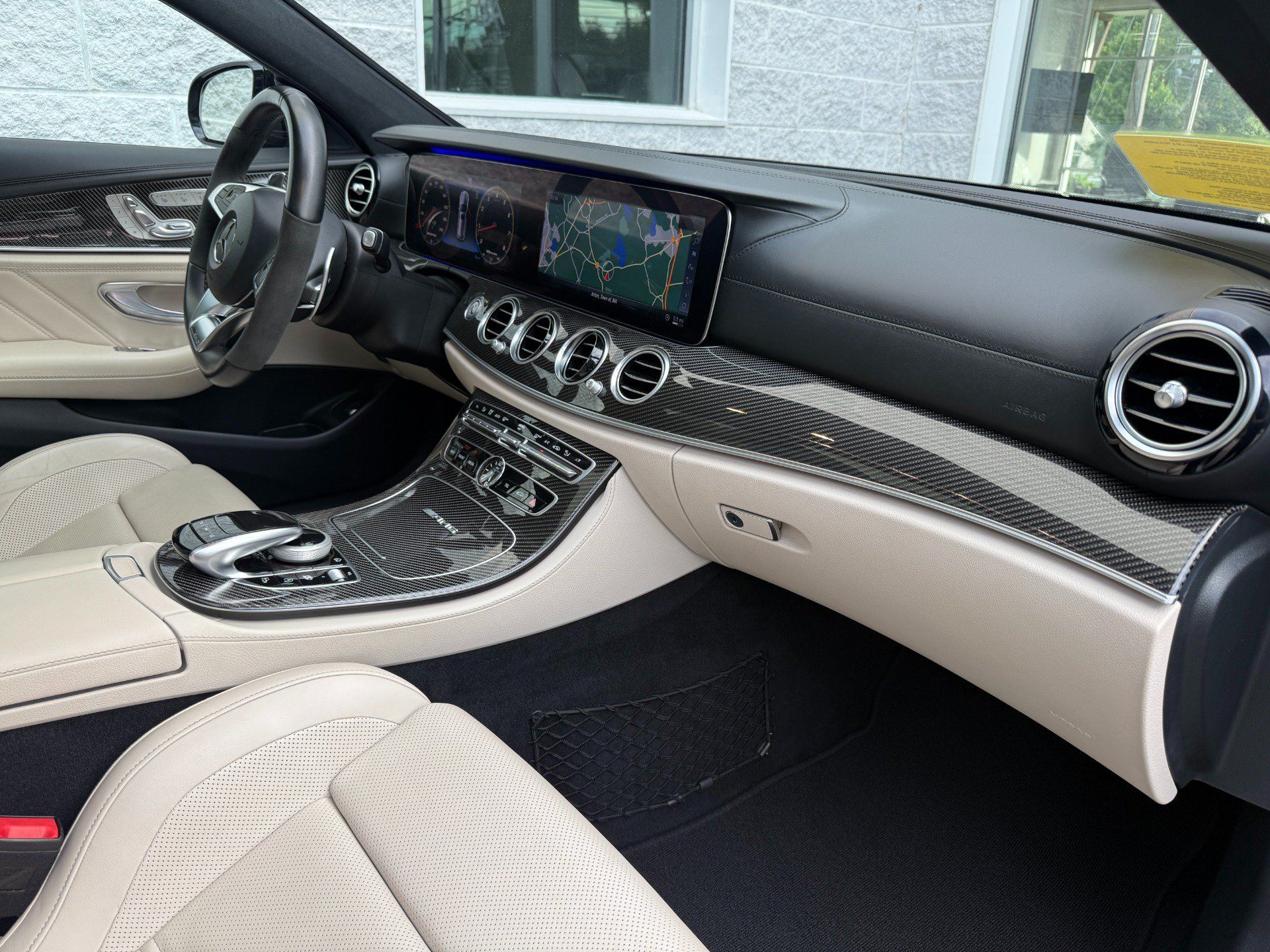Used 2018 Mercedes-Benz E 63 AMG S image 28