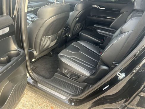 Used 2021 Hyundai Palisade Limited image 22