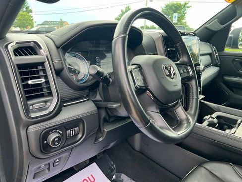 Used 2022 RAM 1500 Limited AWD/4WD image 12