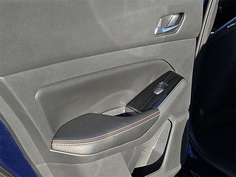 Used 2024 Nissan Altima 2.5 SR image 16