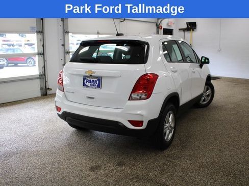 Used 2018 Chevrolet Trax LS AWD/4WD image 6