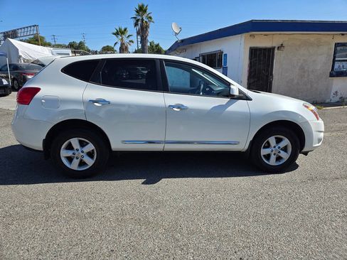 Used 2013 Nissan Rogue S w/ Special Edition Pkg FWD image 10