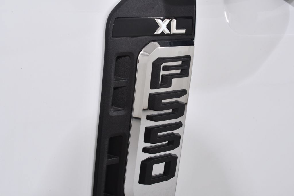 New 2026 Ford F550 4x4 Regular Cab Super Duty image 17