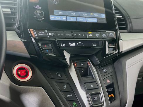 Used 2023 Honda Odyssey EX-L image 15