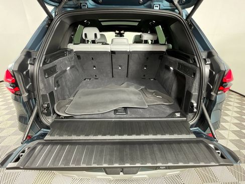 Used 2024 BMW X5 xDrive40i w/ Premium Package image 25
