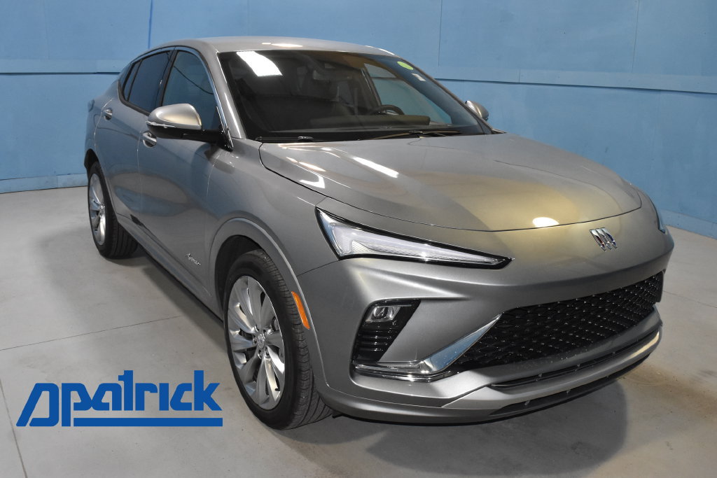 Used 2025 Buick Envista Preferred FWD image 1