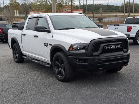 Used 2020 RAM 1500 Classic Warlock image 4