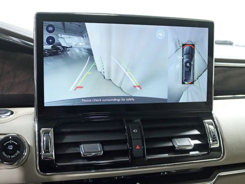 Used 2022 Lincoln Navigator L Reserve image 21