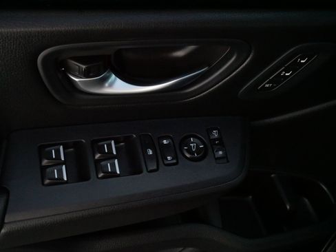 Certified 2025 Honda Pilot TrailSport image 19