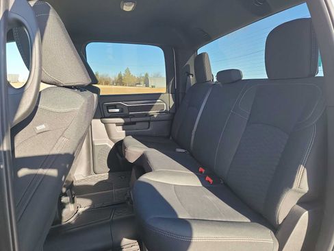 Used 2025 RAM 2500 Big Horn AWD/4WD image 21