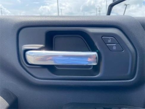 New 2025 GMC Sierra 2500 Pro w/ Convenience Package RWD image 13