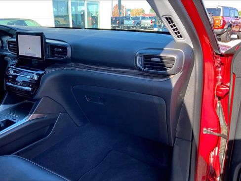 Used 2021 Ford Explorer Limited w/ Equipment Group 301A image 18