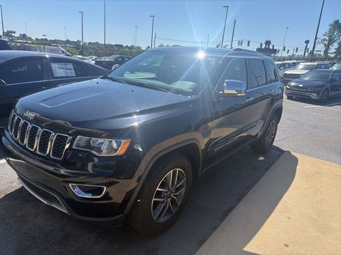 Used 2020 Jeep Grand Cherokee Limited image 4