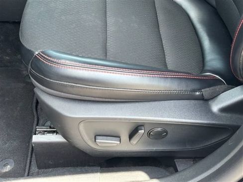 Used 2025 Ford Escape ST-Line AWD/4WD image 19