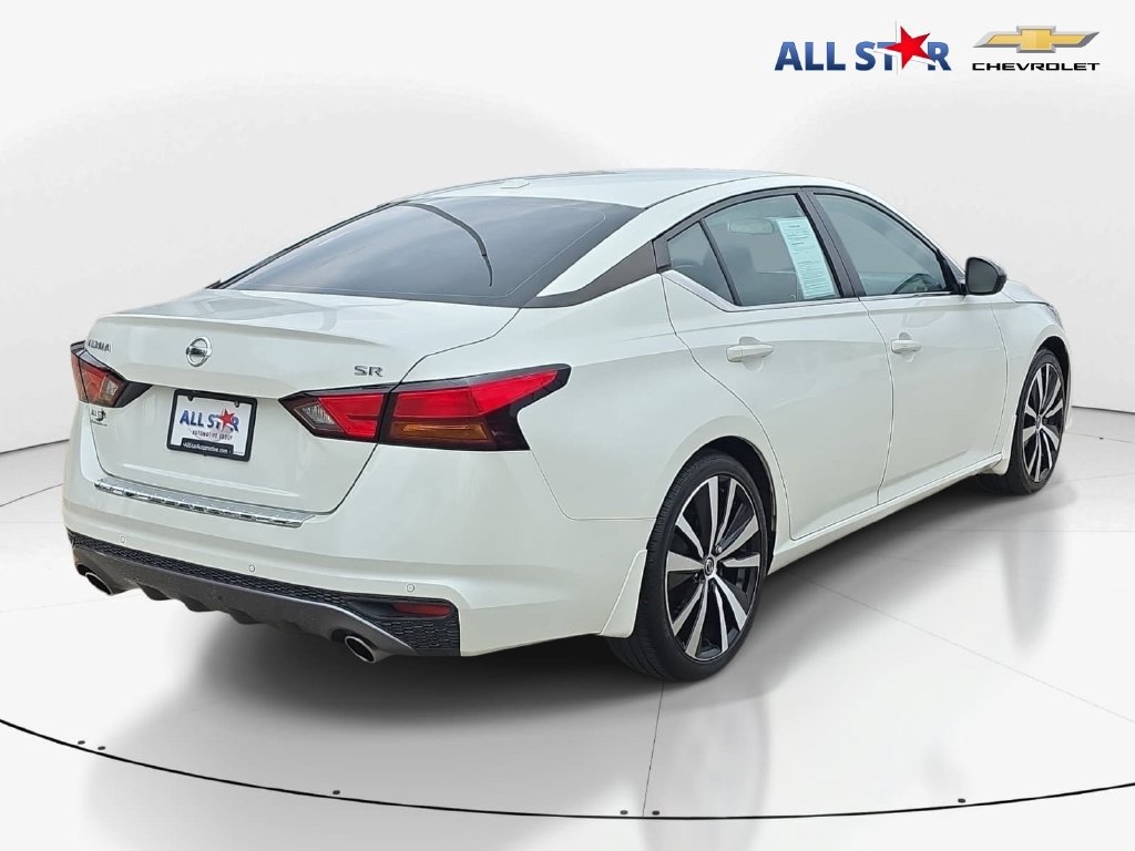 Used 2022 Nissan Altima 2.5 SR FWD image 3