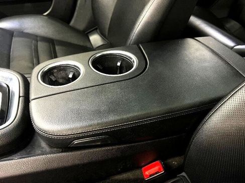 Used 2017 Porsche Panamera image 18