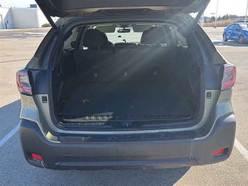 Used 2023 Subaru Outback Premium w/ Popular Package #1 image 13