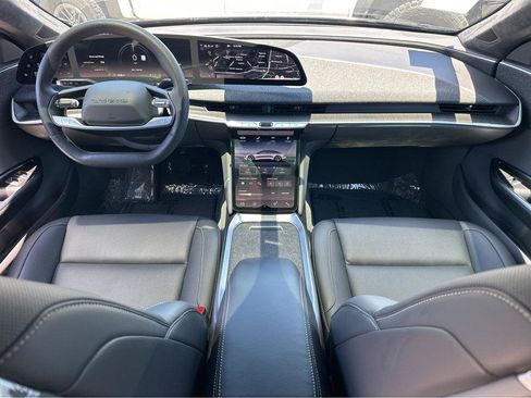 Used 2024 Lucid Air Touring AWD/4WD image 4