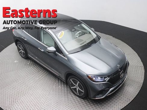 Used 2023 Mercedes-Benz EQE 350+ SUV w/ AMG Line Exterior Package image 3
